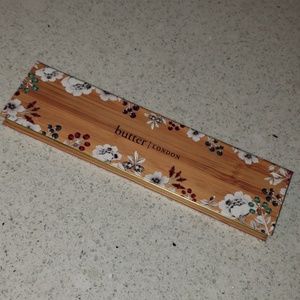 BUTTER London eyeshadow palette